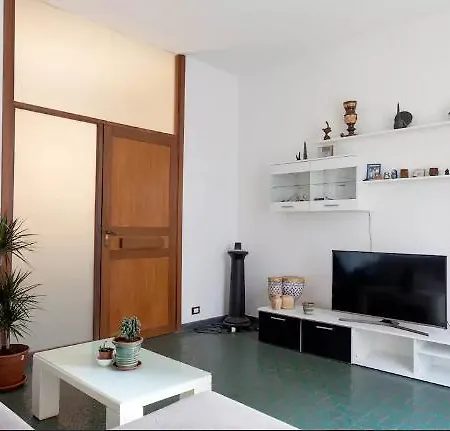 Dalla Mary Daire La Spezia